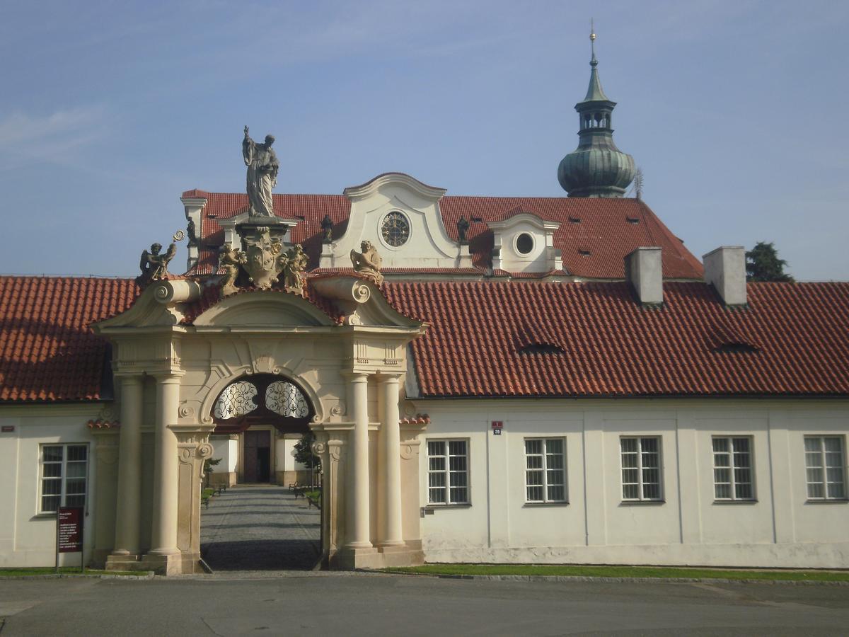 Apartricanova Praha Eksteriør bilde