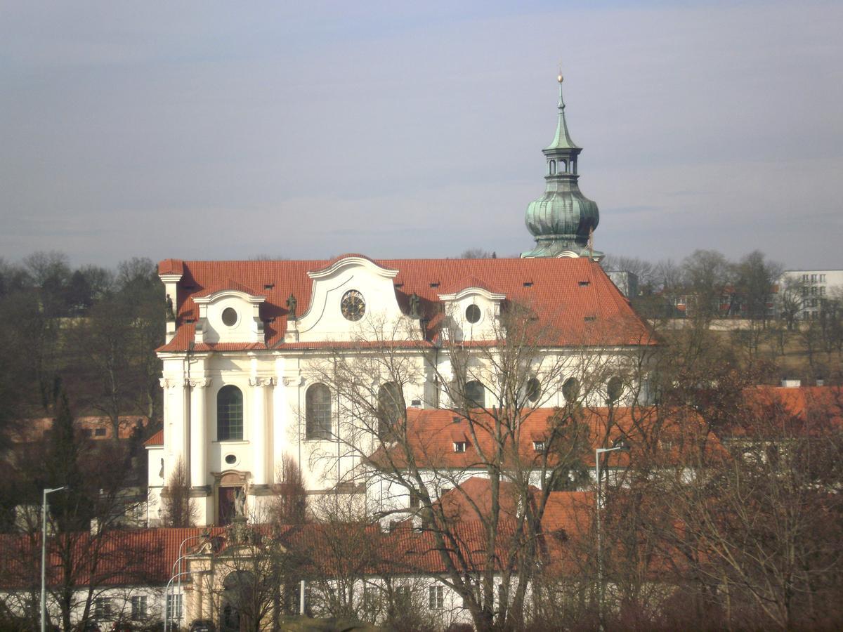 Apartricanova Praha Eksteriør bilde